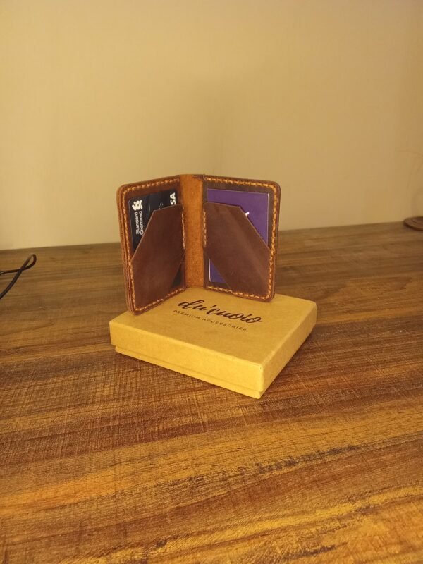 FELIZ - CARDHOLDER