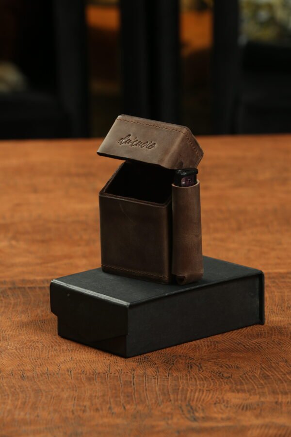 EPHOR - THE LEATHER CASE TO COMMAND