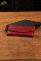 KASEM -- THE LADIES SMART CLUTCH