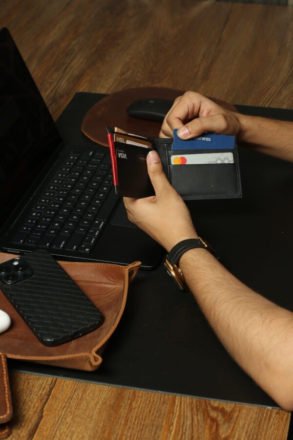 PREMIO - TECH SLIM COW LEATHER SLIM WALLET