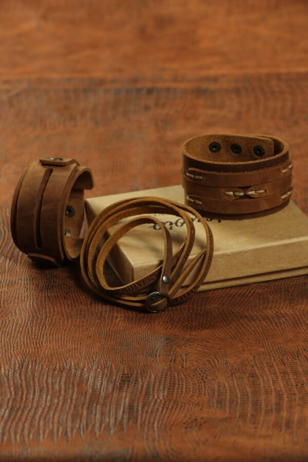 BH - BUCKLE GENUINE LEATHER BRACELET