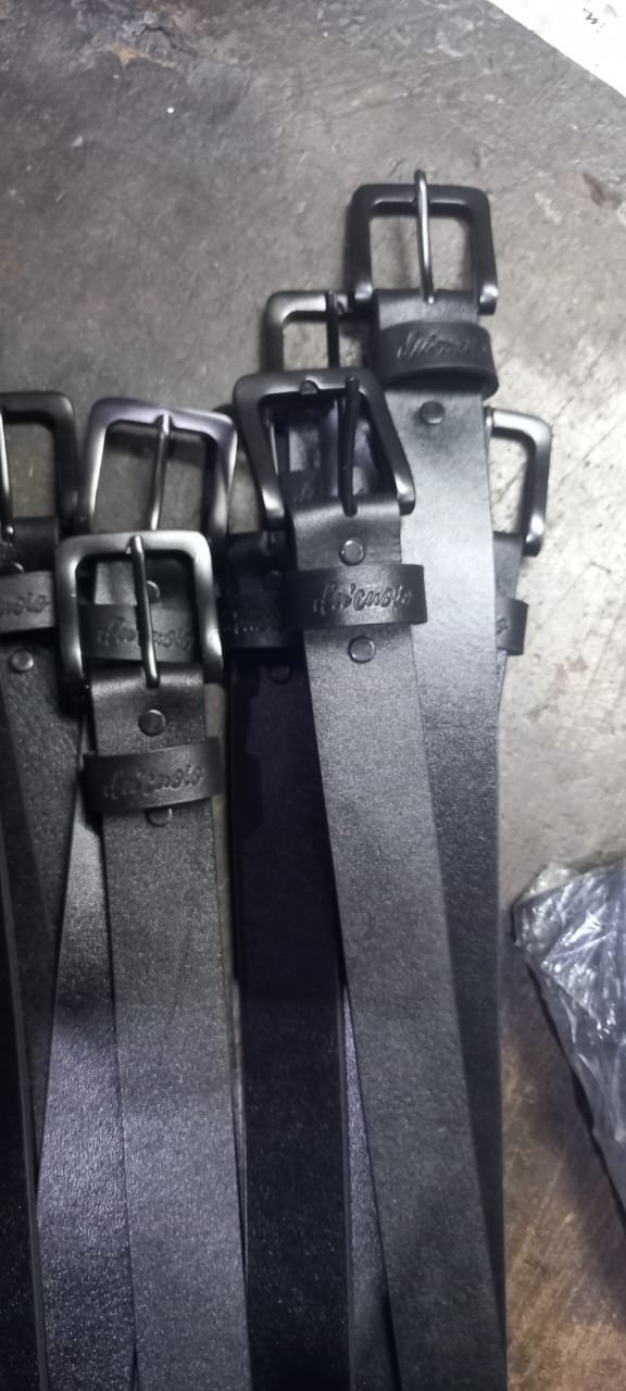 REBEL - PREMIUM BUFFALO BLACK