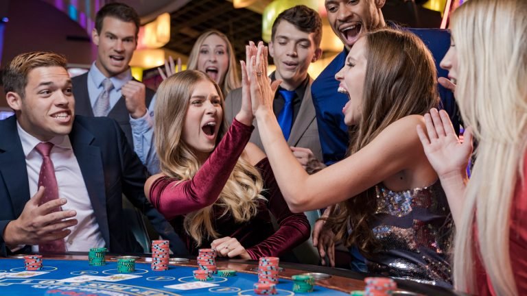 RoyalSpins Casino